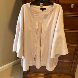 BLVD open front cardigan sweater, 3/4 bell sleeves, like a poncho,size M/L, pink